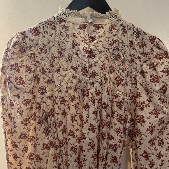 Doen Cream Maxi Dress with Burgundy Floral Print and Lace Trim - Picture 6 of 7